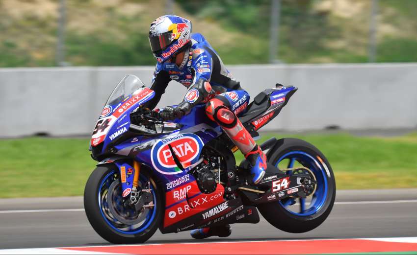 Limited edition Yamaha R1 celebrates Toprak Razgatlioglu’s WSBK Championship, 21 to be made 1388094