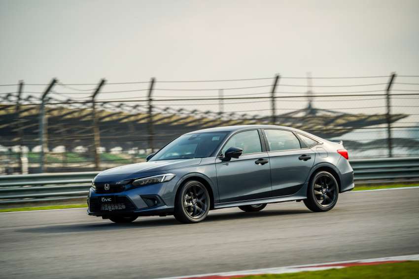 REVIEW: 2022 Honda Civic RS in Malaysia – first impressions of the new C-segment sedan benchmark Image #1391184