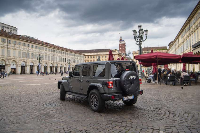 2022 Jeep Wrangler 4xe in Europe – PHEV only, petrol variants dropped; updated ADAS and equipment 1388590