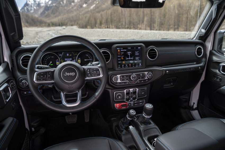 2022 Jeep Wrangler 4xe in Europe – PHEV only, petrol variants dropped; updated ADAS and equipment 1388634