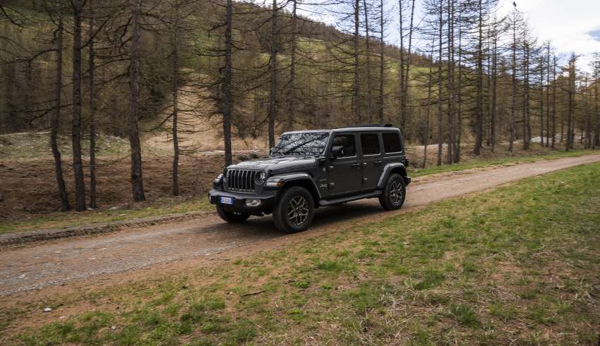 2022 Jeep Wrangler 4xe in Europe – PHEV only, petrol variants dropped; updated ADAS and equipment 1388656