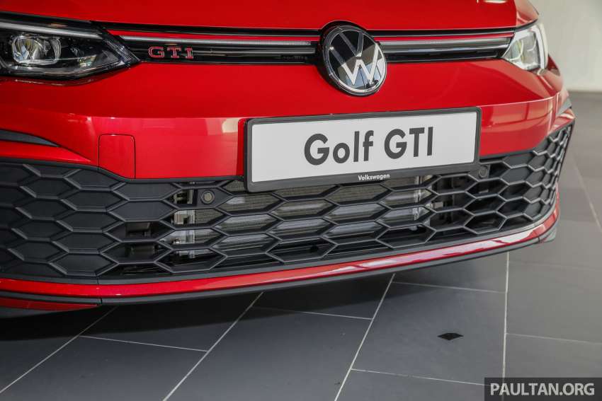 Volkswagen Golf GTI dan R-Line Mk8 2022 di Malaysia 1397069