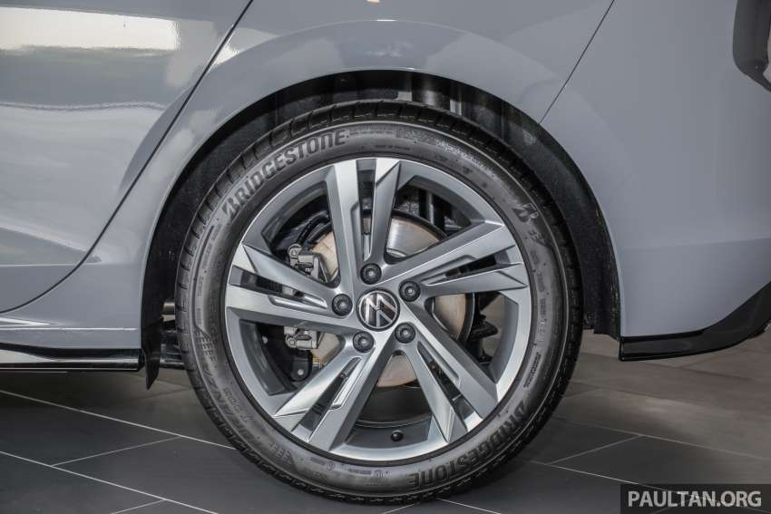 2022 Volkswagen Golf GTI and R-Line Mk8 in Malaysia 1396602