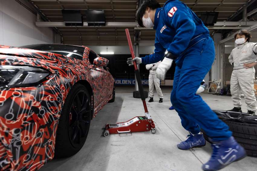 2023 Honda Civic Type R undergoes development testing at Suzuka Circuit – hot hatch debuts next year Image #1391237