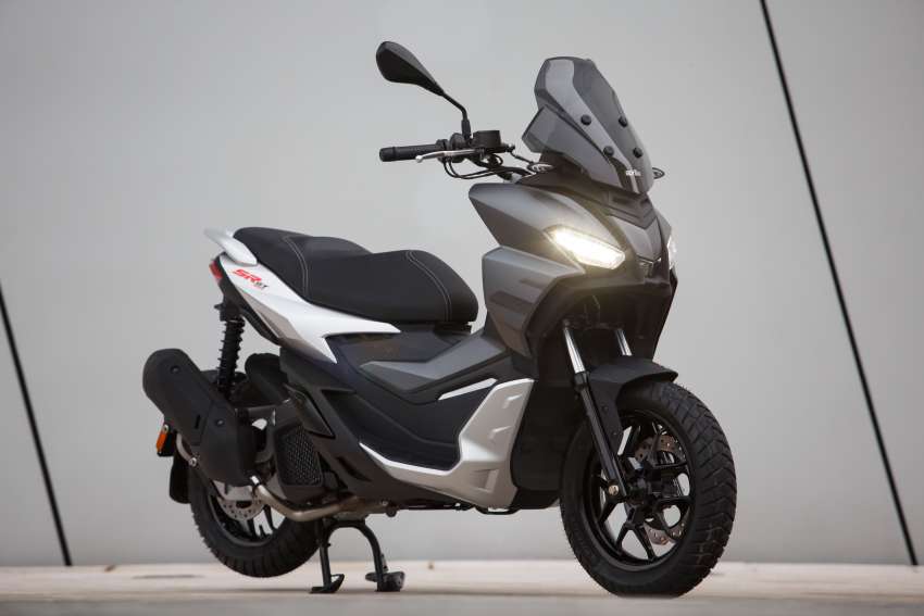 EICMA 2021: Aprilia SR GT – Urban adventure scooters in 125 cc, 200 cc versions; connectivity for calls, music 1386279