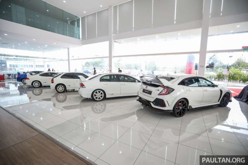 Honda Type R Exhibition at Ban Lee Heng Motor in Melaka – from the EK9 to the FK8; owners take part too 1395206