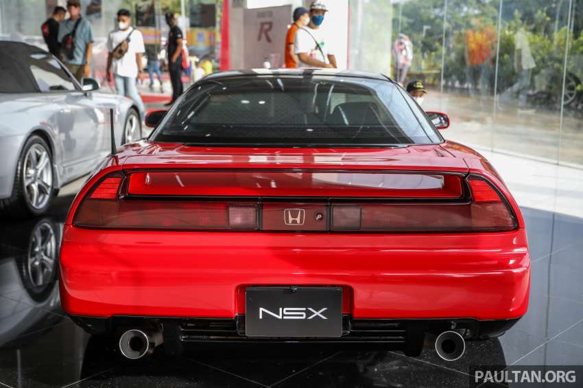 Honda Type R Exhibition at Ban Lee Heng Motor in Melaka – from the EK9 to the FK8; owners take part too 1395081