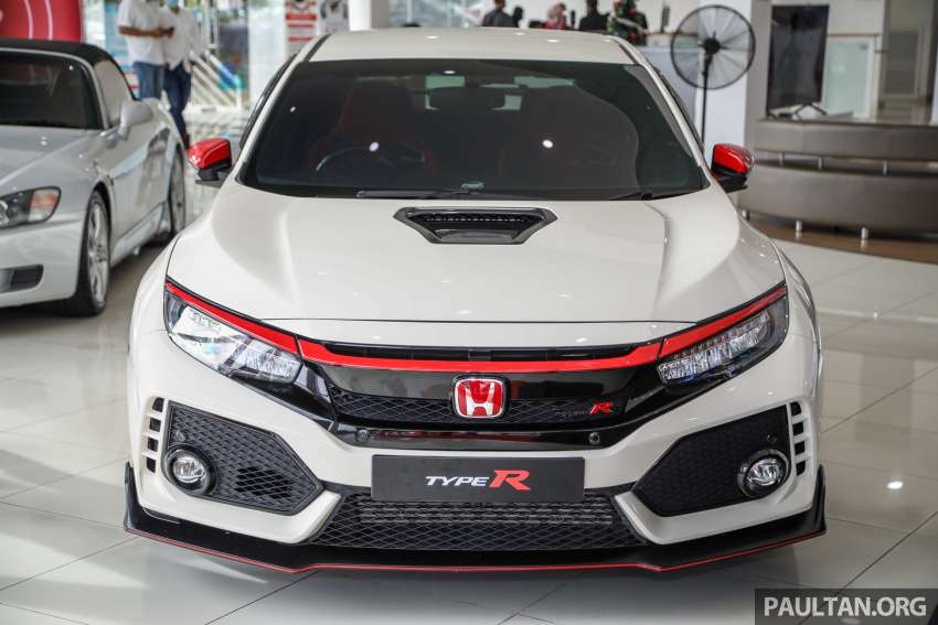 Honda Type R Exhibition at Ban Lee Heng Motor in Melaka – from the EK9 to the FK8; owners take part too 1395116