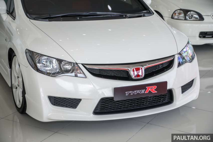 Honda Type R Exhibition at Ban Lee Heng Motor in Melaka – from the EK9 to the FK8; owners take part too 1395143