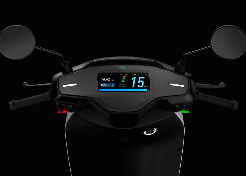 EICMA 2021: Niu shows YQi hybrid, MQI GT e-scooters Image #1386324
