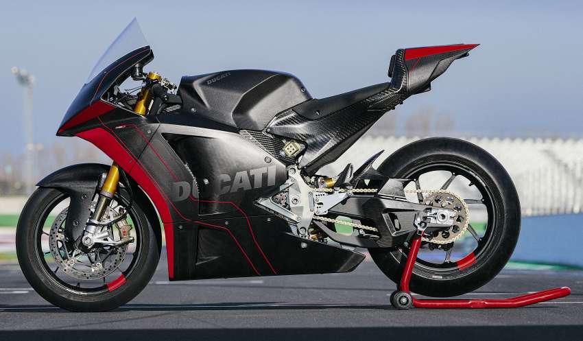 Ducati V21L MotoE prototype e-racing bike on track 1394885