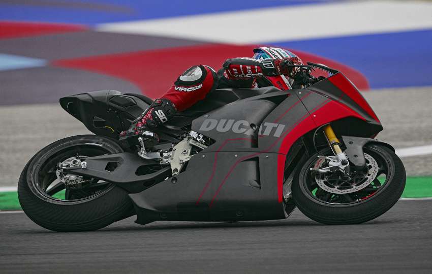 Ducati V21L MotoE prototype e-racing bike on track 1394886
