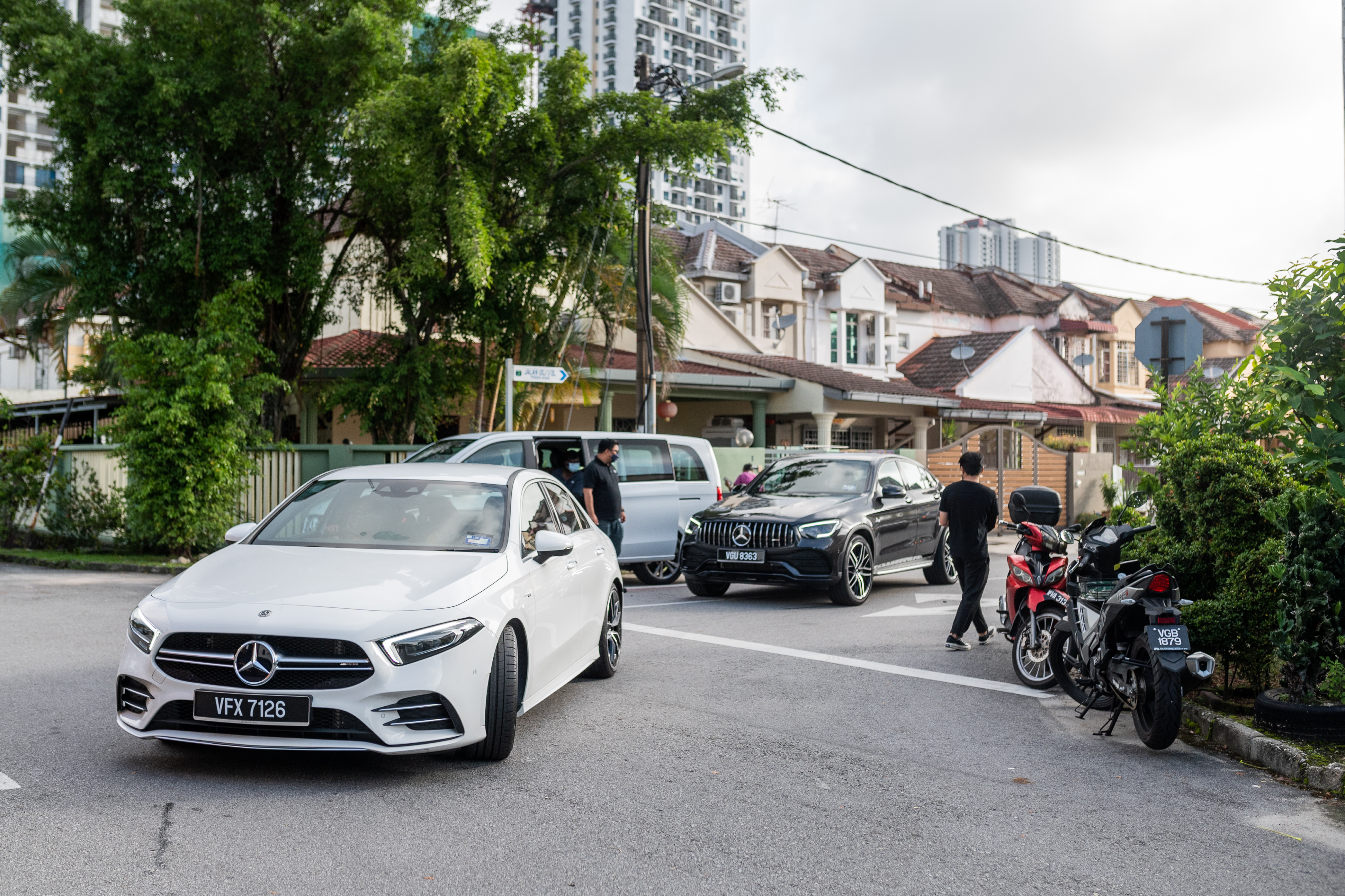 Mercedes-Benz Malaysia Christmas in a Shoebox 2021-12