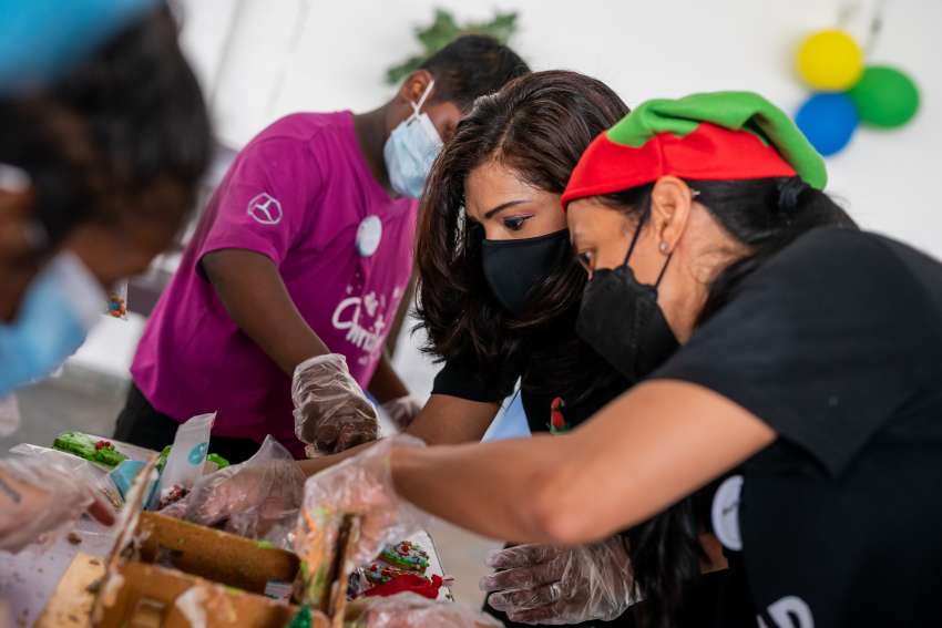Mercedes-Benz Malaysia and Nicol David Organisation host Christmas in a Shoebox for Rumah KIDS children 1394082