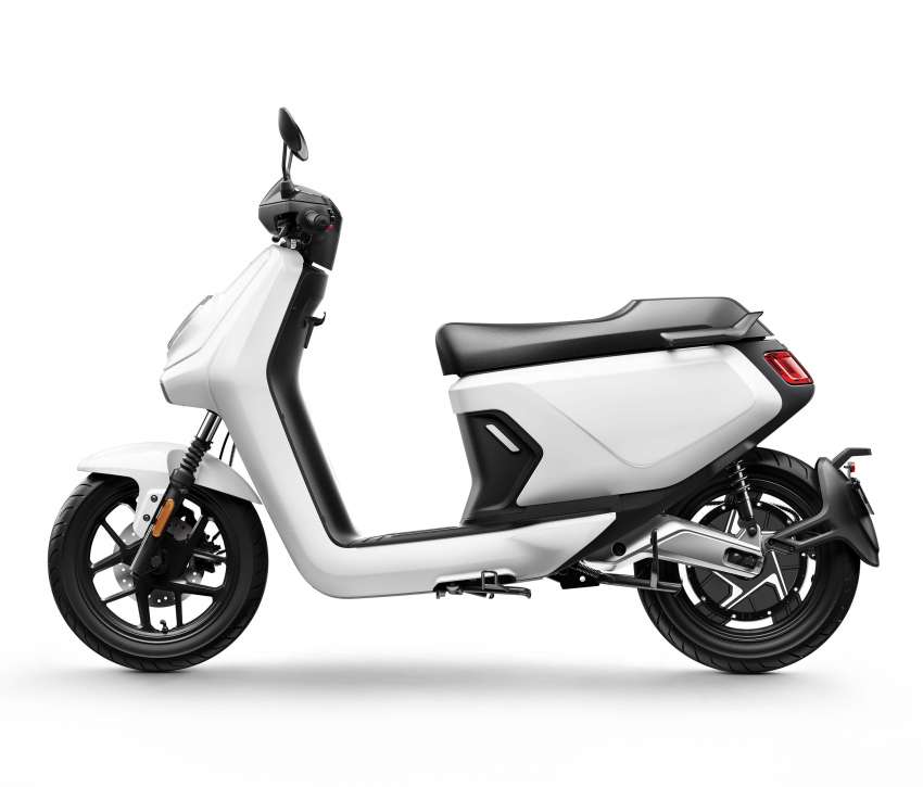 EICMA 2021: Niu shows YQi hybrid, MQI GT e-scooters Image #1386355