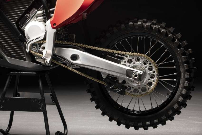Stark Varg diperkenal – motocross elektrik dengan kuasa sehingga 80 hp, 938 Nm tork, berat cuma 110 kg 1392325