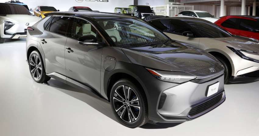 Toyota reveals four new bZ concepts – EV compact, mid-size and large SUVs, four-door sedan previewed 1391778