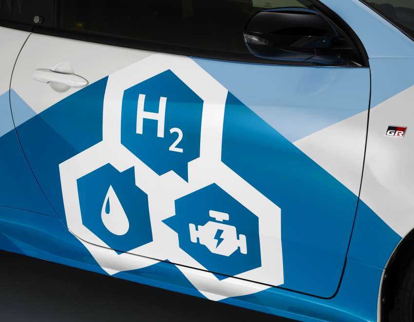 Toyota GR Yaris gets hydrogen combustion engine 1386779