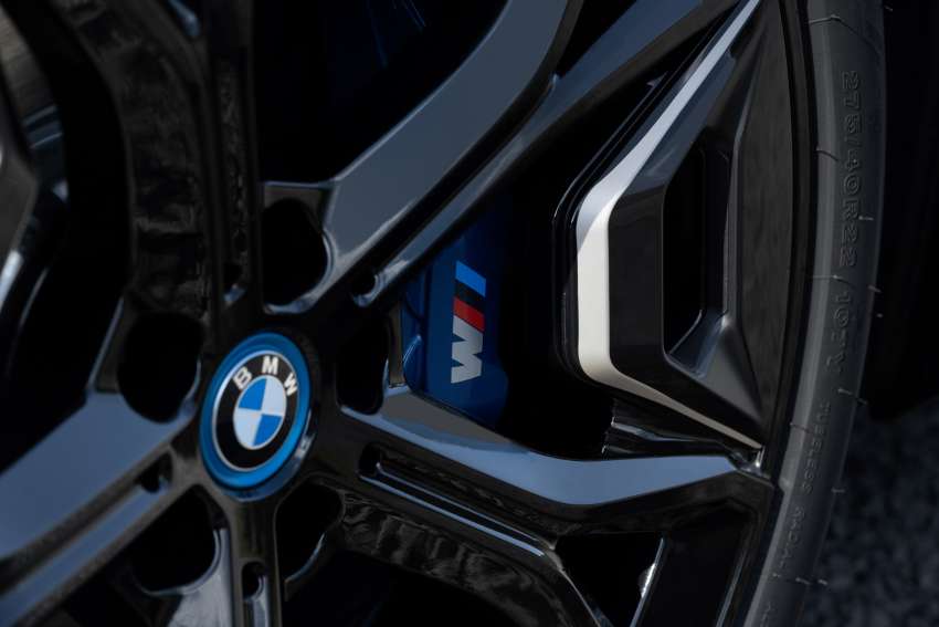 2022 BMW iX M60 – fastest BMW Group EV, 619 PS & 1,100 Nm; 0-100 in 3.8s, Launch Control, 566 km range 1400124