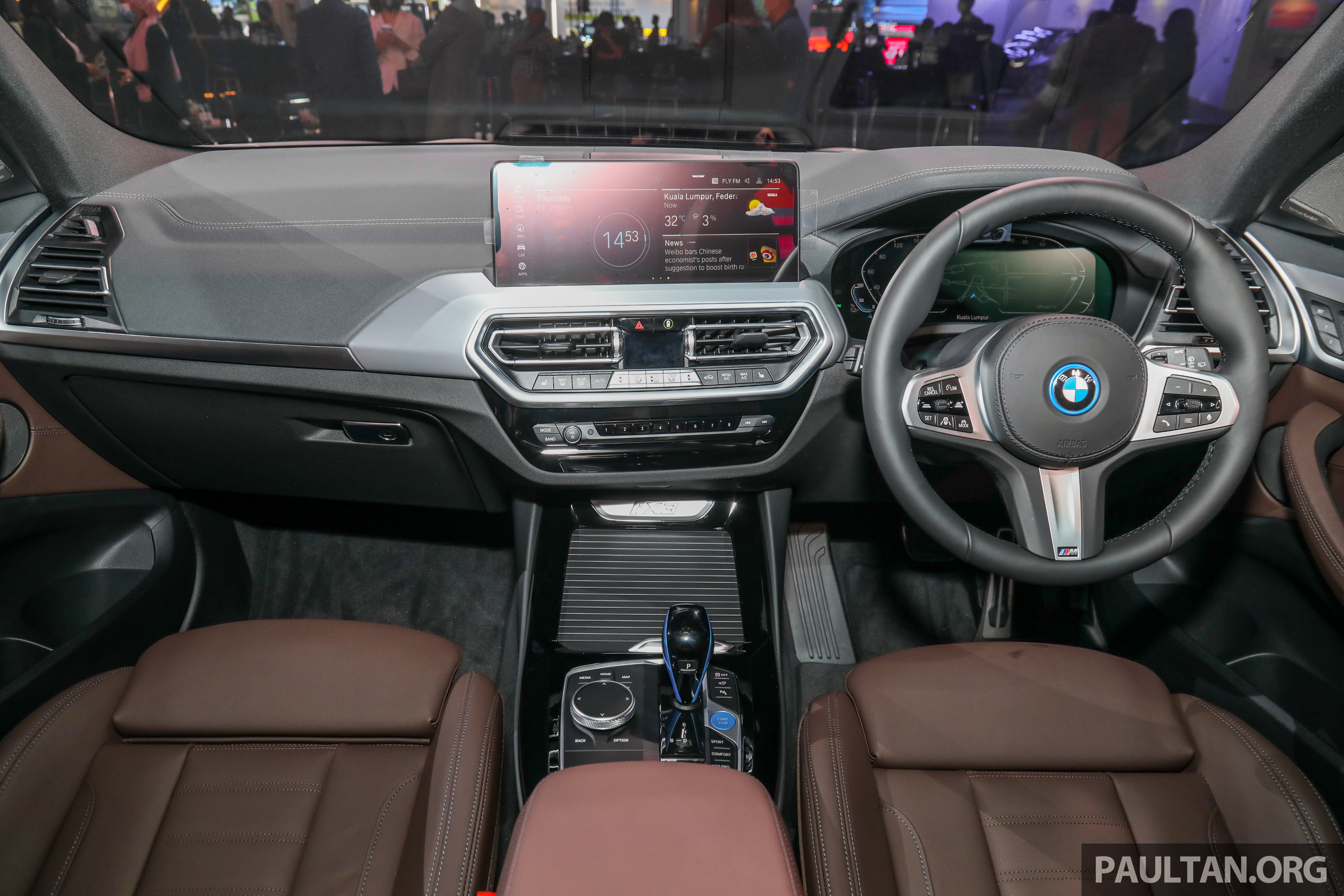 2022 BMW iX3 M Sport_Int-1