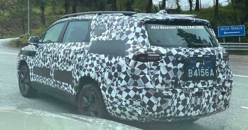 SPIED: Proton X90 seen heading up Genting Highlands 1407073