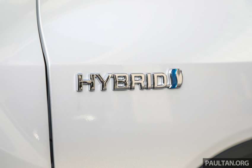 Toyota Corolla Cross 1.8 Hybrid CKD dilancar di M’sia bersama varian 1.8G, 1.8V CKD, dari RM123k-RM137k 1405656