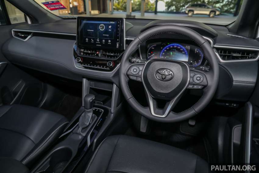 Toyota Corolla Cross Hybrid launched in Malaysia – petrol-electric joins new CKD range; RM123k-RM137k Image #1406316