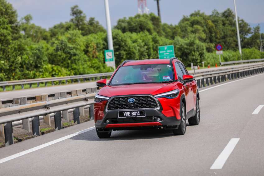 Toyota Corolla Cross Hybrid launched in Malaysia – petrol-electric joins new CKD range; RM123k-RM137k 1406427