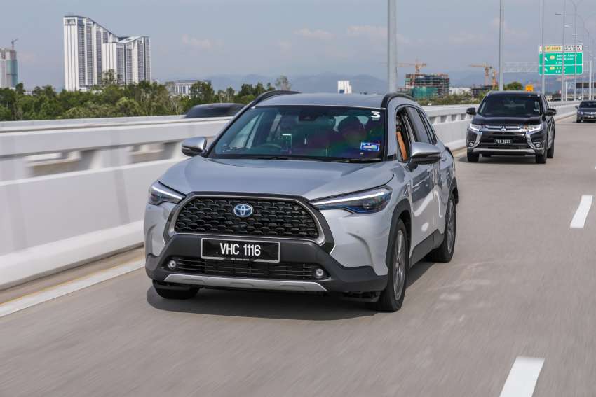 Toyota Corolla Cross Hybrid launched in Malaysia – petrol-electric joins new CKD range; RM123k-RM137k Image #1406433