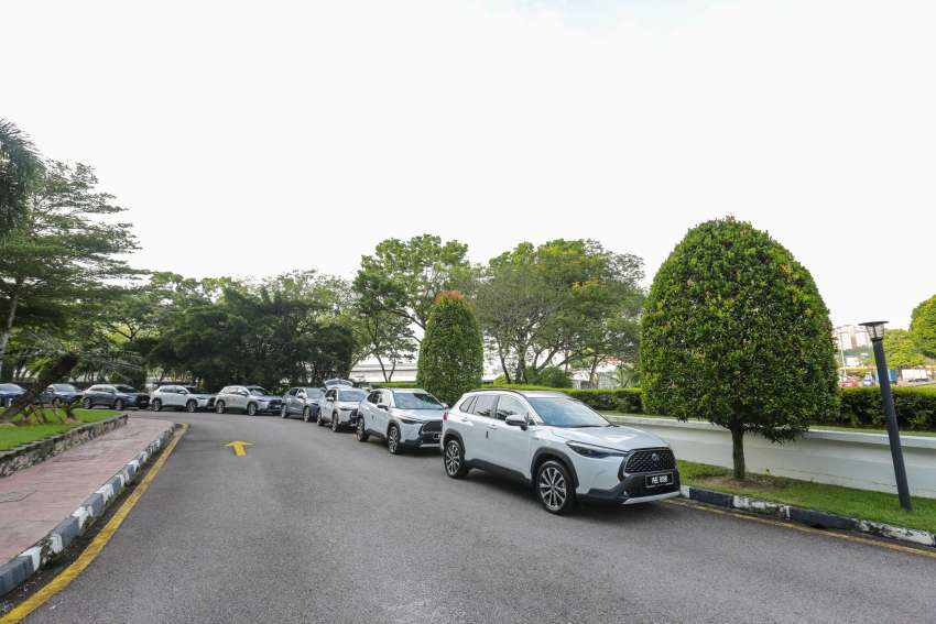 Toyota Corolla Cross 1.8 Hybrid CKD dilancar di M’sia bersama varian 1.8G, 1.8V CKD, dari RM123k-RM137k 1405820