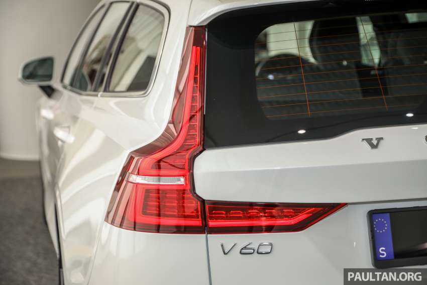 Volvo V60 Recharge T8 Inscription 2022 kini di bilik pameran di Malaysia – RM286,907, 407 hp/640 Nm 1403151