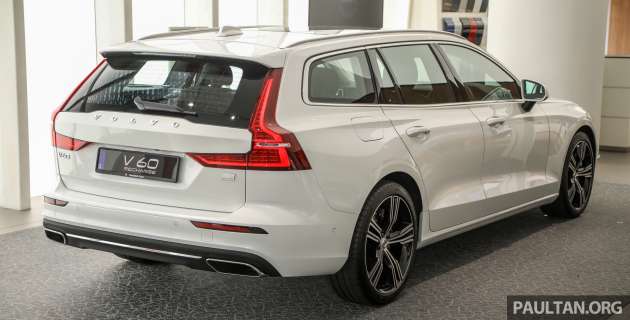 2022 Volvo V60 Recharge T8 Inscription in Malaysian showroom – plug-in hybrid wagon priced at RM287k