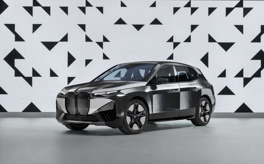 BMW tunjuk teknologi tukar warna badan sekelip mata Image #1400757