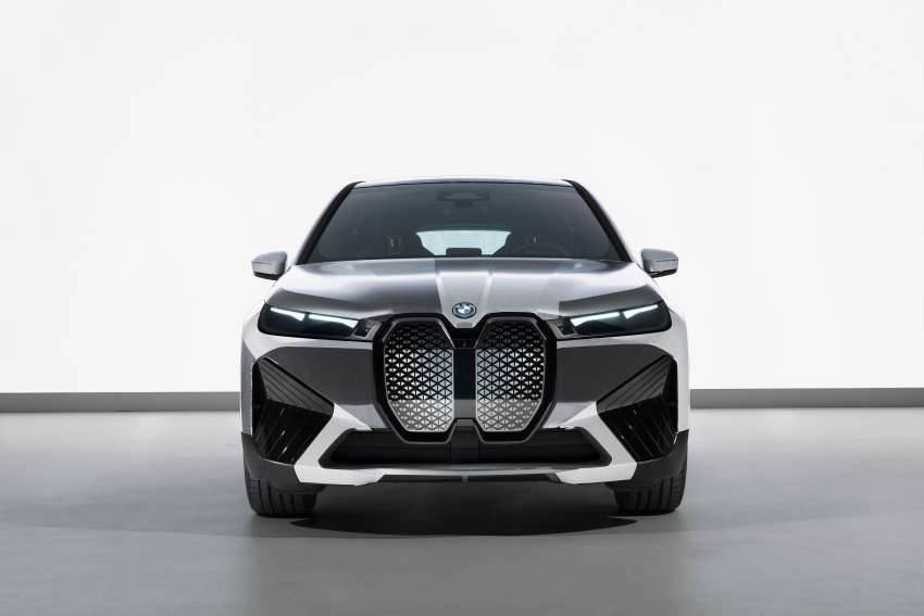 BMW tunjuk teknologi tukar warna badan sekelip mata Image #1400773
