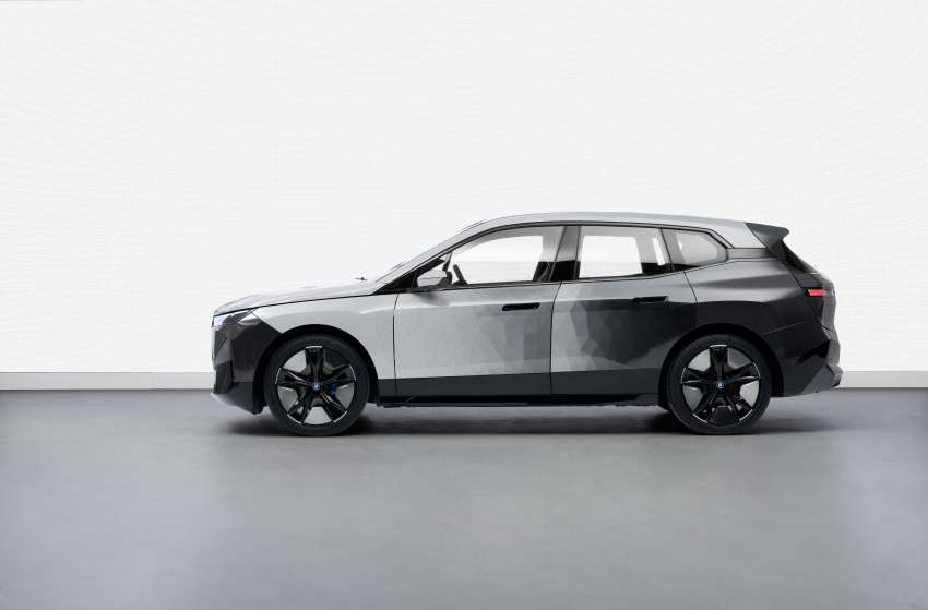 BMW tunjuk teknologi tukar warna badan sekelip mata Image #1400777