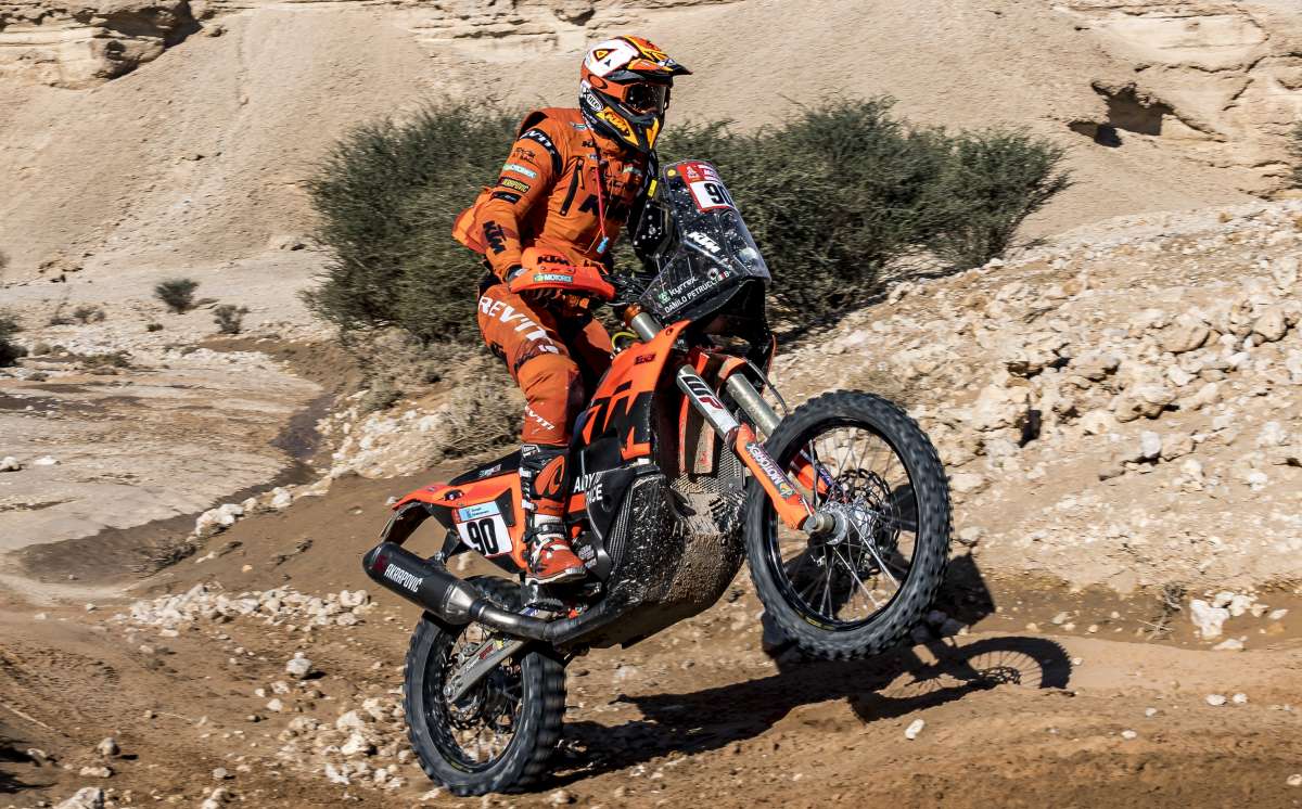 Rookie Petrucci meraih kemenangan tahap pertama Reli Dakar 2022