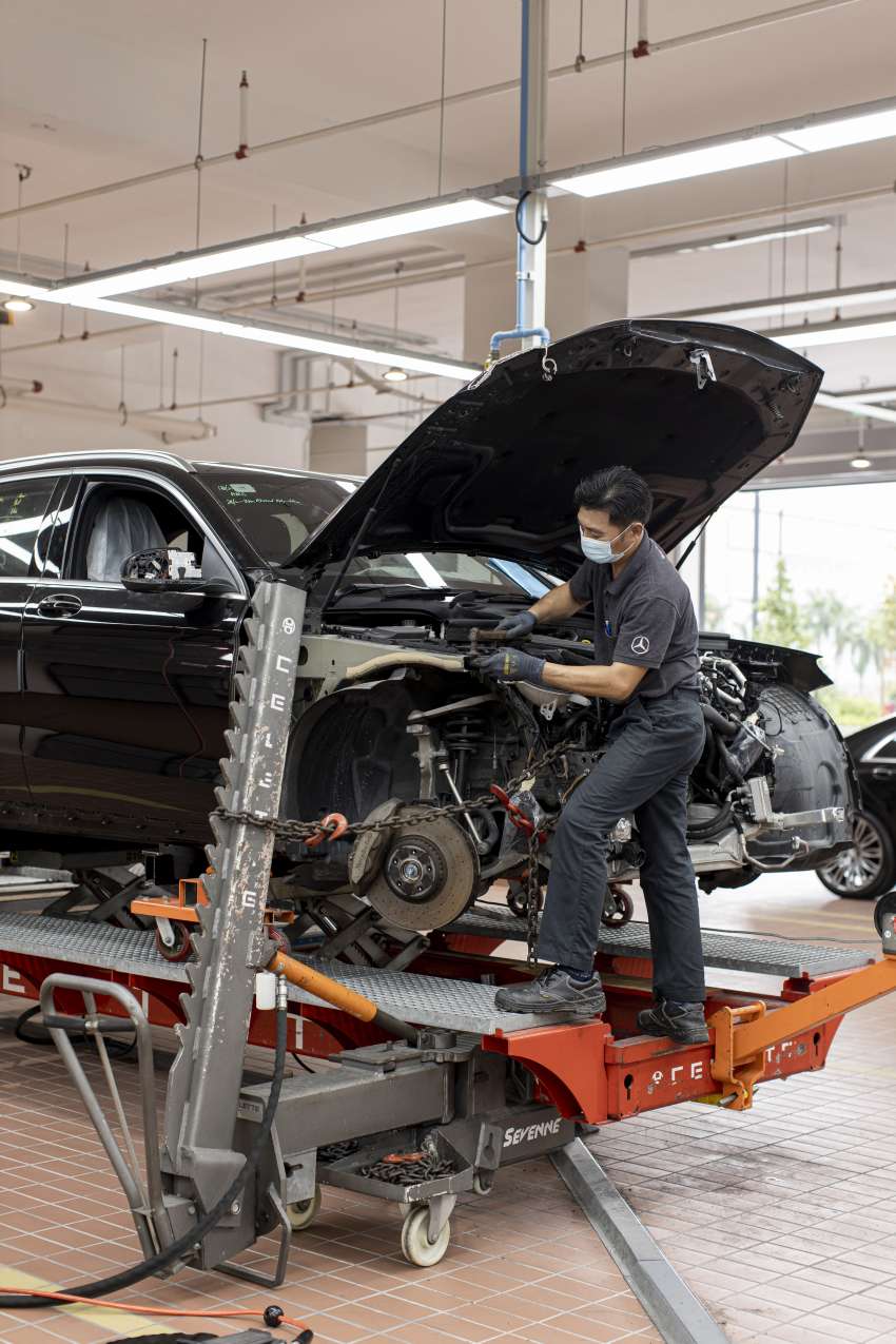 Hap Seng state-of-the-art body repair & repaint facility – specialises in Mercedes-Benz and all vehicle makes! 1407642