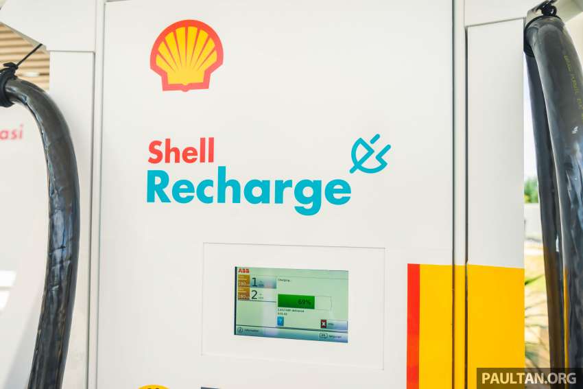 Shell Recharge EV fast charging tested in Malaysia – 180 kW of DC power in a Porsche Taycan in Tangkak! 1408646