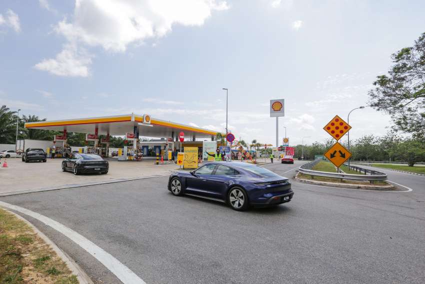 Shell Recharge EV fast charging tested in Malaysia – 180 kW of DC power in a Porsche Taycan in Tangkak! 1409385