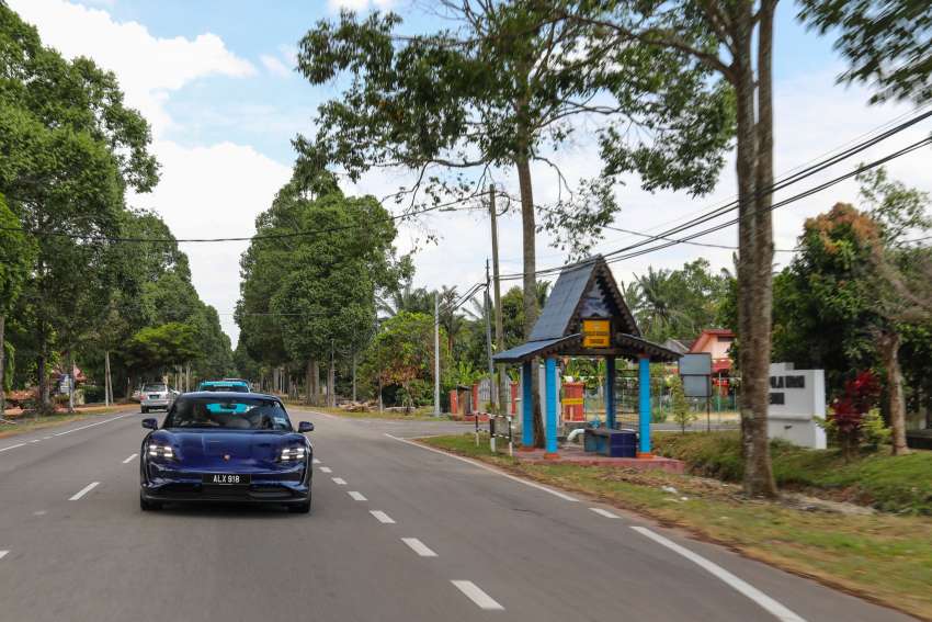 Shell Recharge EV fast charging tested in Malaysia – 180 kW of DC power in a Porsche Taycan in Tangkak! 1409476