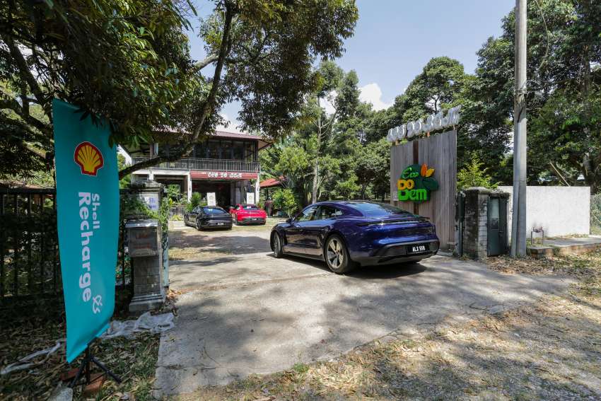 Shell Recharge EV fast charging tested in Malaysia – 180 kW of DC power in a Porsche Taycan in Tangkak! 1409481