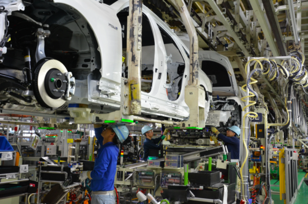 Toyota sediakan servis cantikkan semula, naik taraf ciri keselamatan model lama melalui Kinto Factory