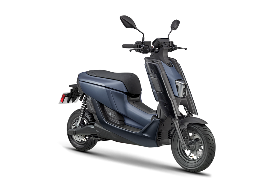 Yamaha EMF dilancar untuk pasaran Taiwan – skuter elektrik 10.3 PS, brek radial empat piston di hadapan 1408444