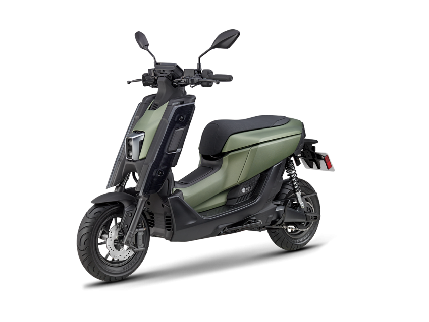 Yamaha EMF dilancar untuk pasaran Taiwan – skuter elektrik 10.3 PS, brek radial empat piston di hadapan 1408475