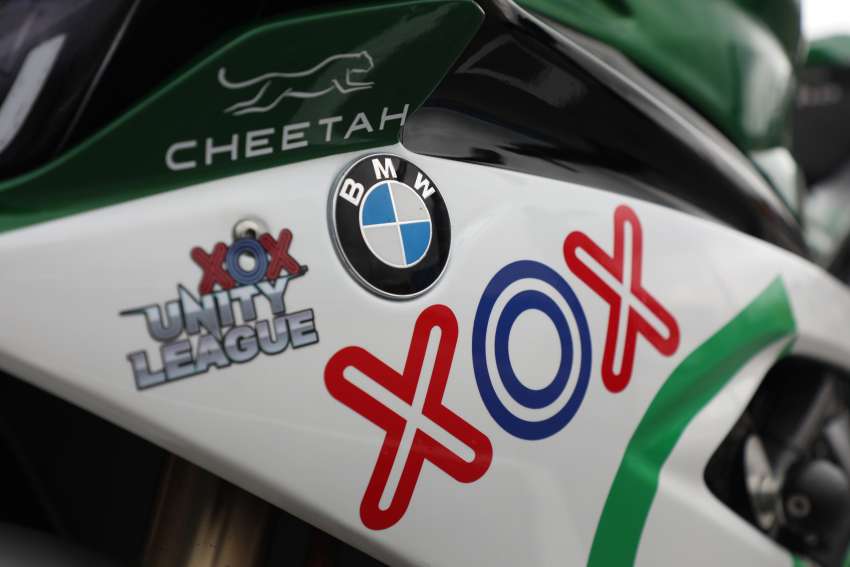 2022 ARRC: OneXOX BMW TKKR Racing Team shows racing livery, Azlan Shah and Adam Norrodin on board 1420374