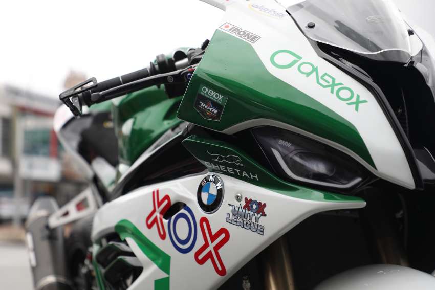 2022 ARRC: OneXOX BMW TKKR Racing Team shows racing livery, Azlan Shah and Adam Norrodin on board 1420347