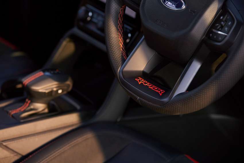 Ford Ranger Raptor 2023 didedah – EcoBoost 3.0L V6 Twin Turbo, 397 PS/583 Nm, ada anti-lag, 10-kelajuan! 1418741