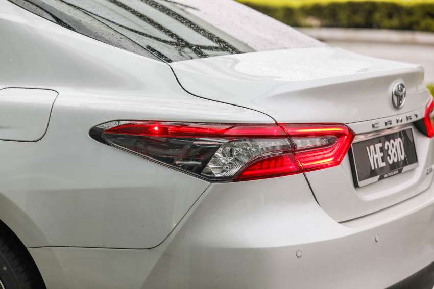 PANDU UJI: Toyota Camry 2.5 V facelift 2022 dengan enjin baharu – pemandu riang, penumpang gembira! 1416967