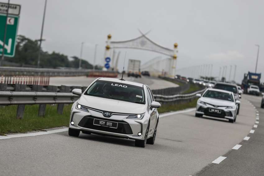 PANDU UJI: Toyota Camry 2.5 V facelift 2022 dengan enjin baharu – pemandu riang, penumpang gembira! 1417154