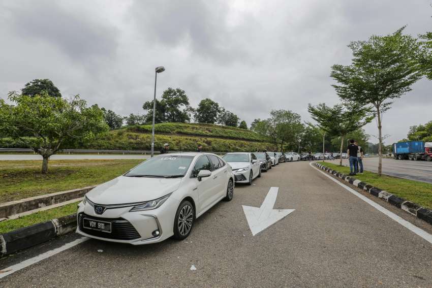 PANDU UJI: Toyota Camry 2.5 V facelift 2022 dengan enjin baharu – pemandu riang, penumpang gembira! 1417165